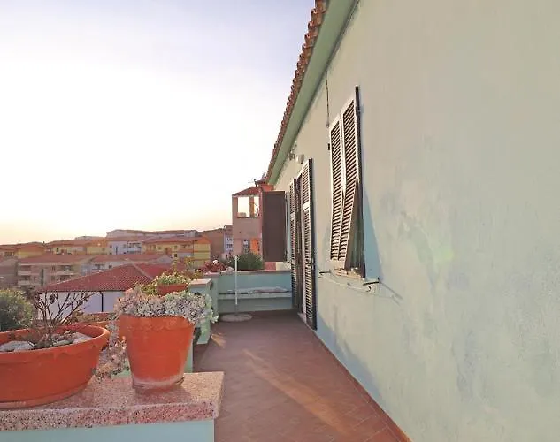 - Mongiardino 01 Apartman *